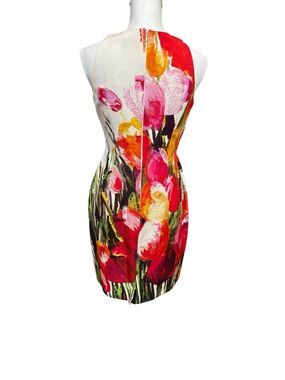 Carmen Marc Valvo Floral Tulip Print Sleeveless Sheath Dress Multicolor
